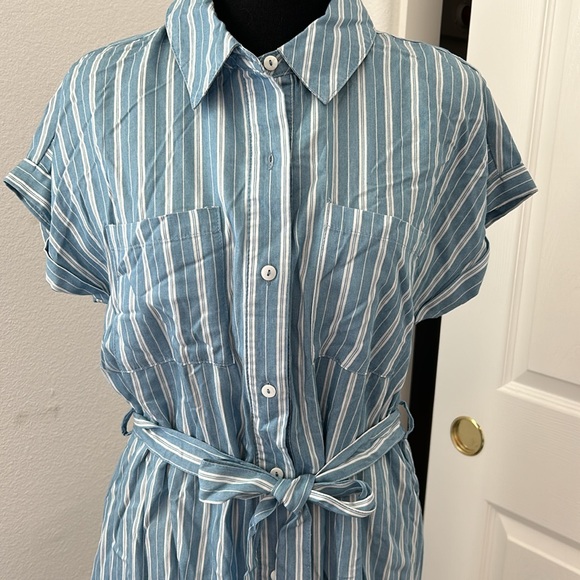 Hem & Thread blue pinstripe collar button down midi dress with waist tie - Picture 2 of 6